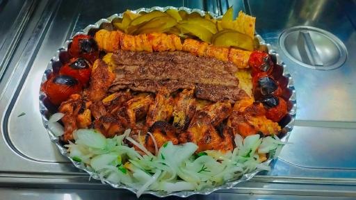 عکس کبابسرای حسینی آزاد