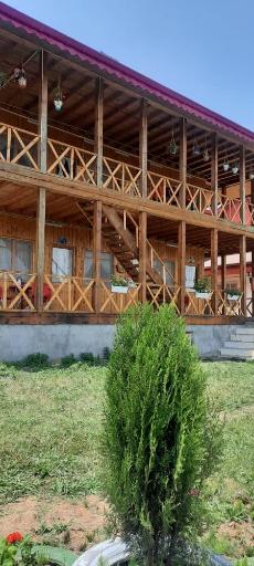 عکس اقامتگاه بومگردی بام گلسرک