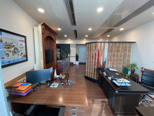 دفتر مرکزی اروند رهگستران پویا