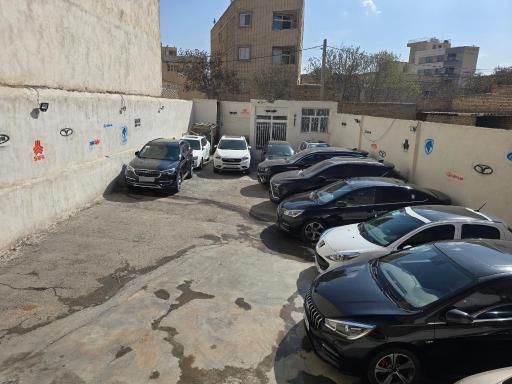 عکس نمایشگاه اتومبیل متین فرد