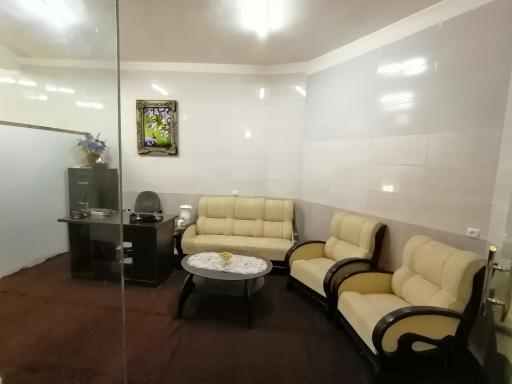 عکس مرکز تخصصی ماساژ دستان حیات بخش