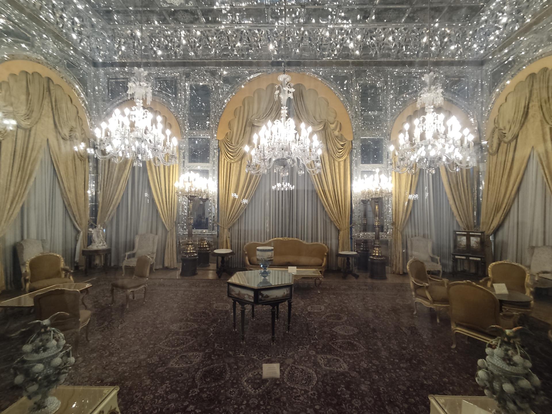 عکس تالار آیینه