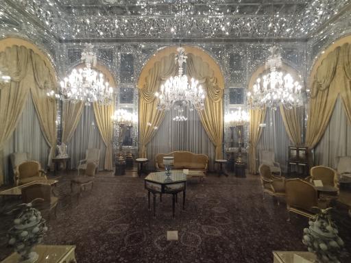 تالار آیینه