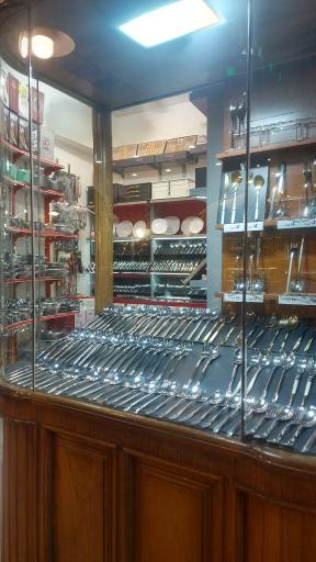 عکس قاشق و چنگال سفیدزاده