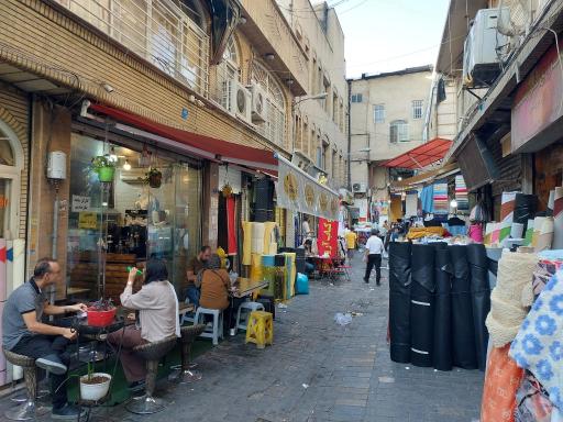 عکس کافه فست فود یامی