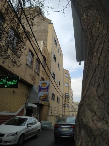 عکس تعمیرات مبل هنر