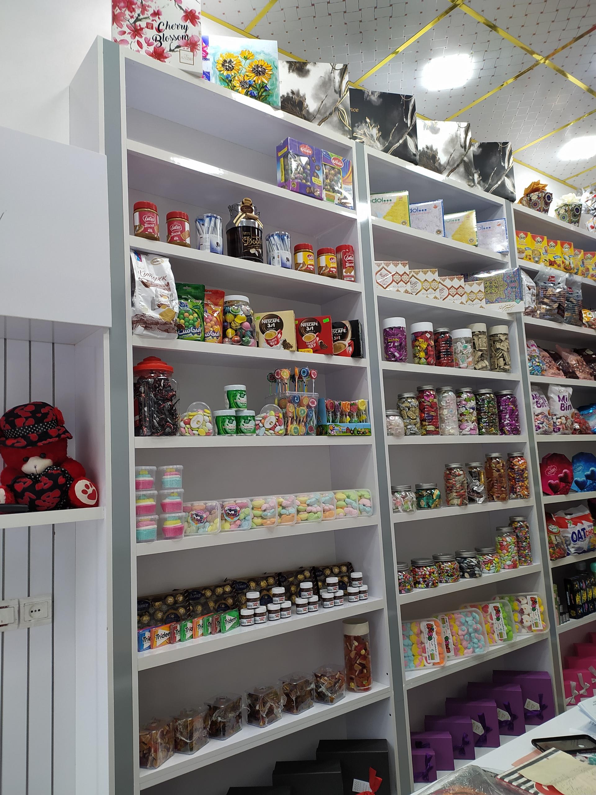 عکس خانه ی شکلات 