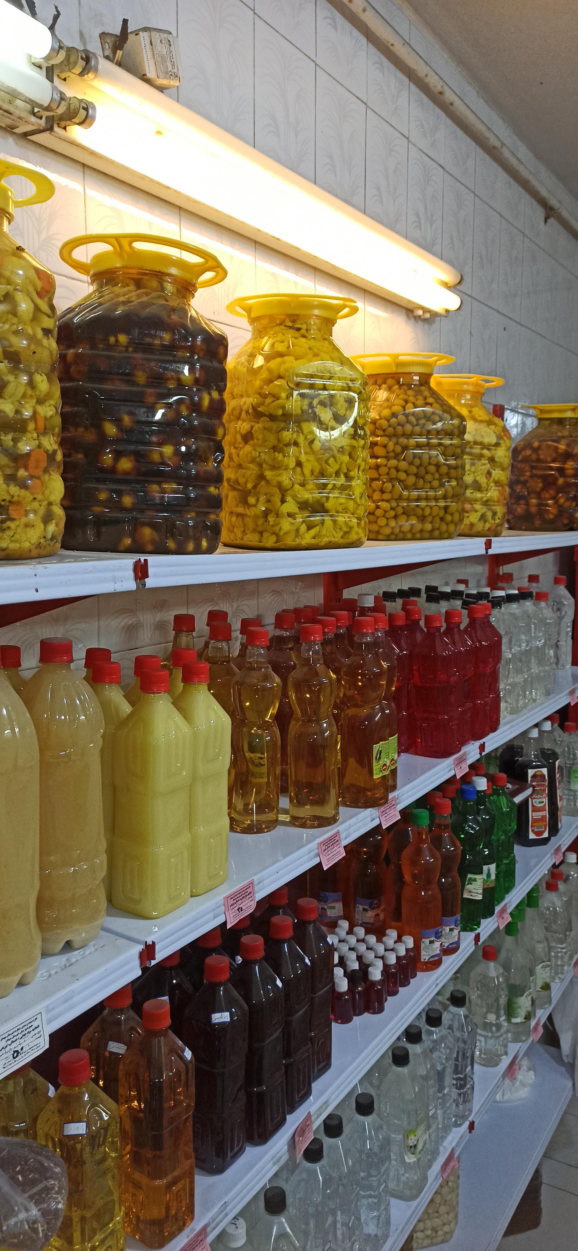 عکس ترشیجات و عرقیات میخک (نوربخش)