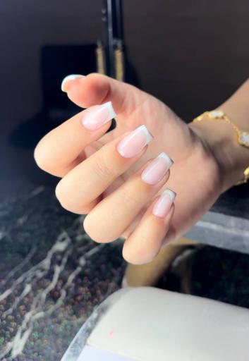 عکس سالن تخصصی  مبینا