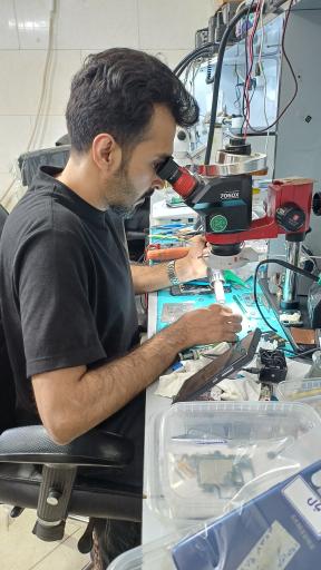 عکس تعمیرات تخصصی موبایل حسن زاده