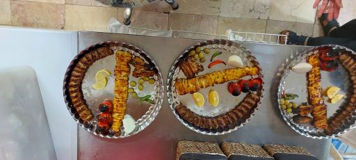 عکس آشپزخانه مرکزی  سناتور  