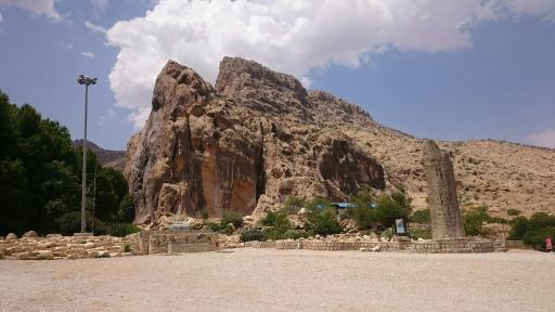 عکس آبشار مصنوعی استهبان