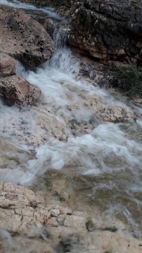 عکس آبشار مصنوعی استهبان