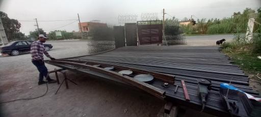 عکس آهنگری فراوانی