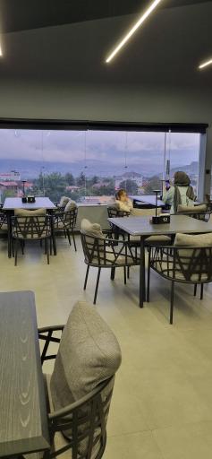 عکس رستوران شاندیز کلاردشت