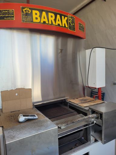 نانوایی بربری شبانه روزی بانان