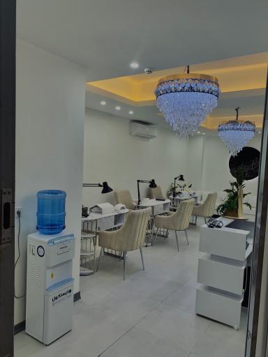 عکس سالن زیبایی ماسا