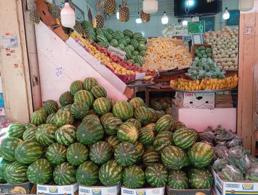 عکس میوه فروشی مدرس