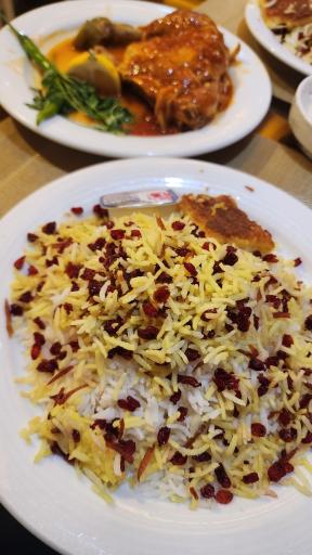 رستوران اقبالی