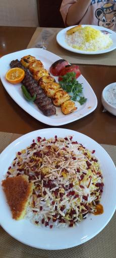 عکس رستوران اقبالی