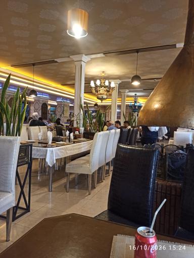 عکس رستوران اقبالی