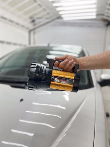 عکس مرکز تشخیص رنگ کارشناس پلاس