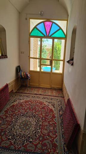 عکس عمارت تاریخی اکبریان