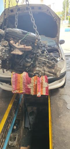 عکس اتو مکانیک و جلوبندی کیوان