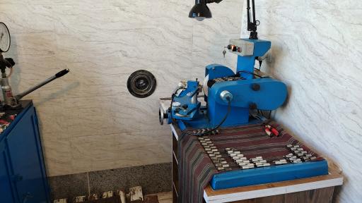 عکس تعمیرات سوزن پمپ و انژکتور دیزل 