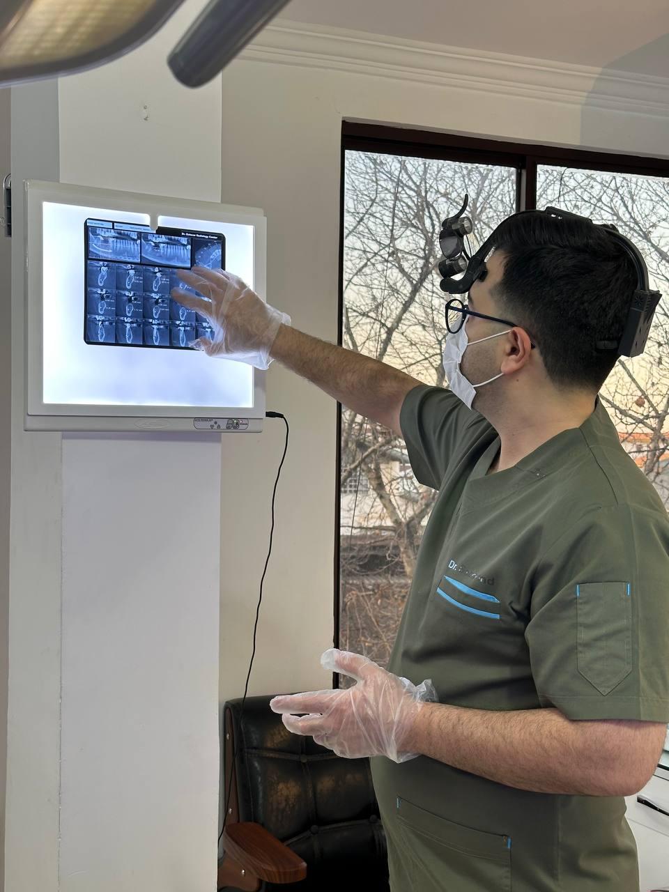 عکس دندانپزشکی دکتر محمدصادق سازمند