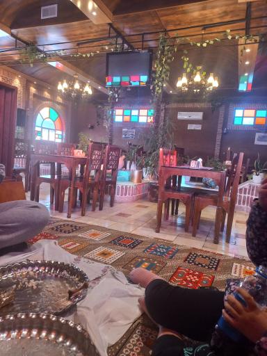 عکس رستوران اریکه ایرانیان شاهرود