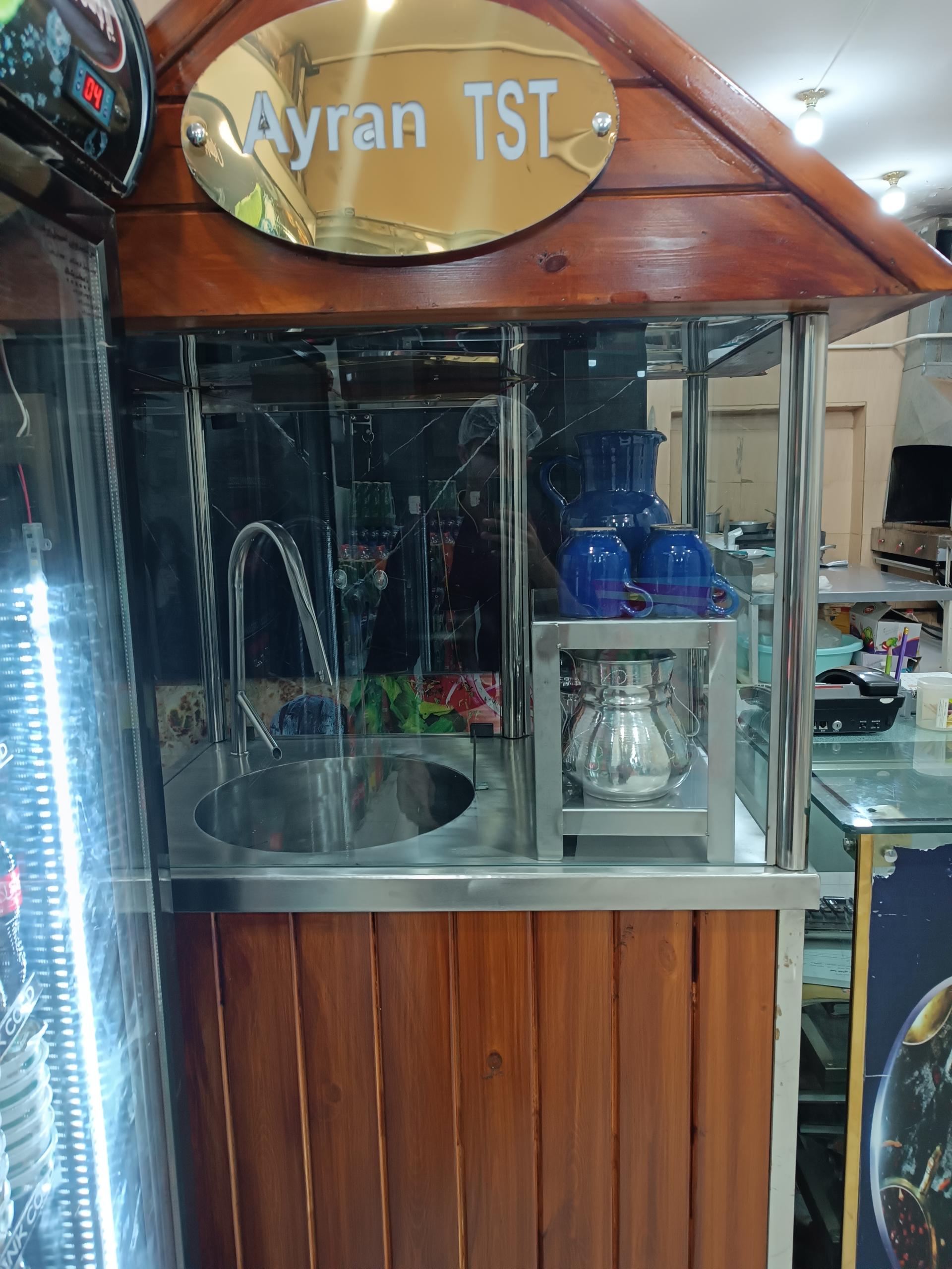 عکس رستوران تاج