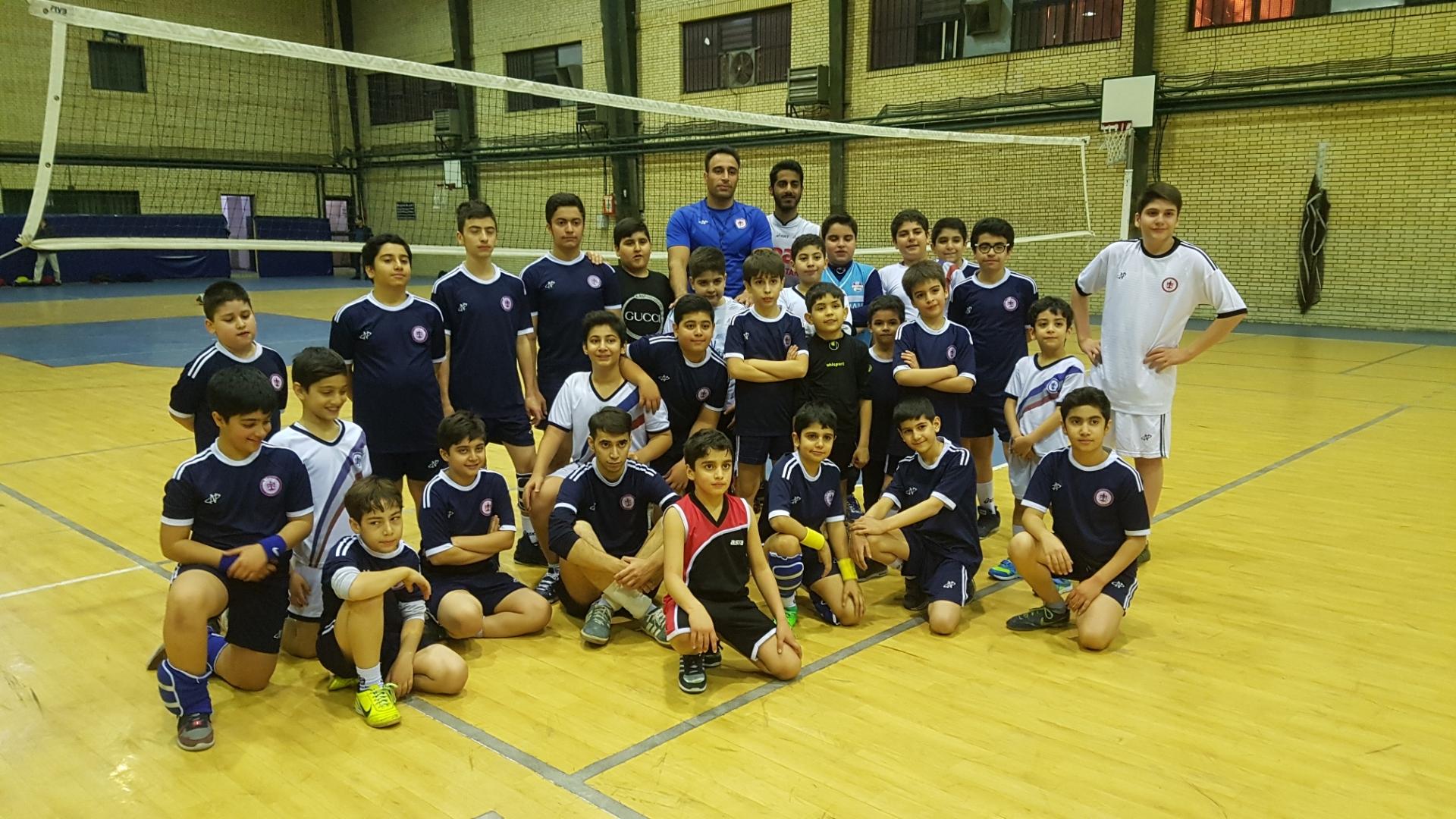 عکس باشگاه تخصصی والیبال استاد فرهاد عجم شعبه فدک