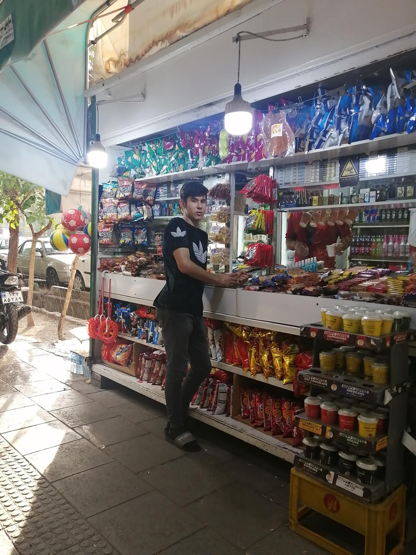 عکس کیوسک روزنامه