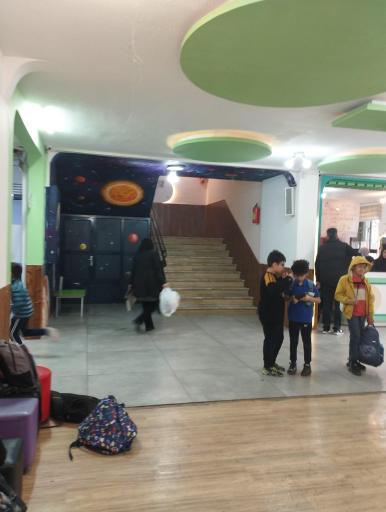 عکس پیش دبستانی و دبستان پسرانه شهر عارف