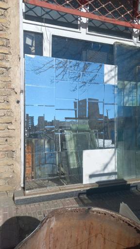 عکس شیشه بری صفا 