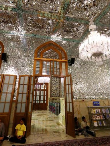 رواق دارالعباده شماره ۱۸