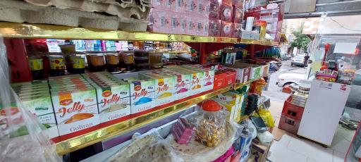 عکس سوپرمارکت برنارد