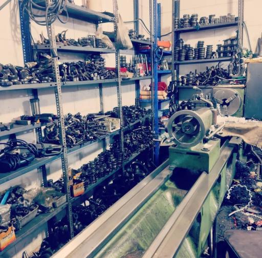 عکس تعمیرگاه تخصصی گیربکس معراجی