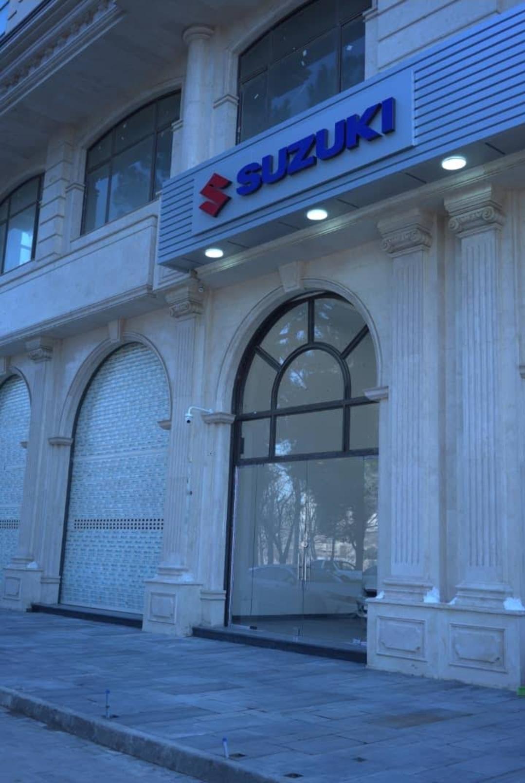 عکس نمایندگی سوزوکی