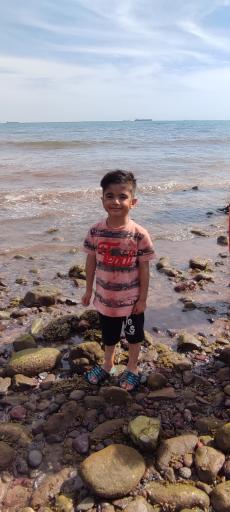 عکس ساحل خاک سرخ