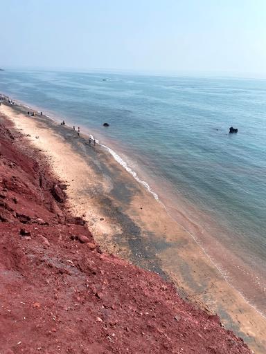 عکس ساحل خاک سرخ