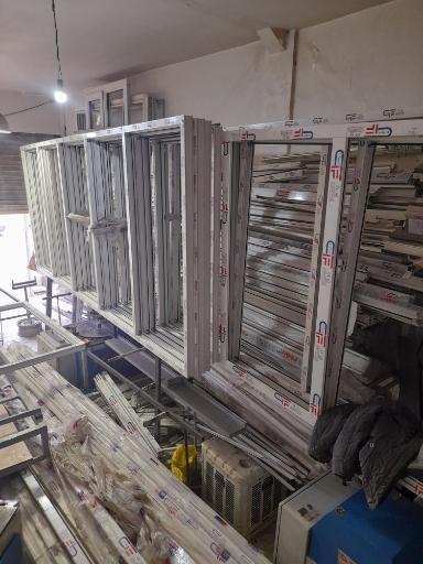 عکس درب و پنجره دوجداره یو پی وی سی ابتکار