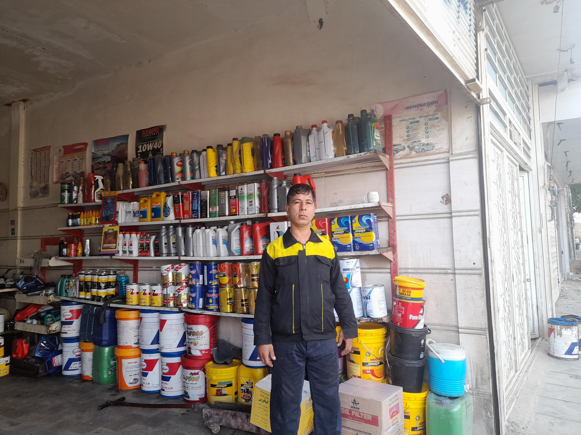 عکس سرویس روغن توتال رسولی 