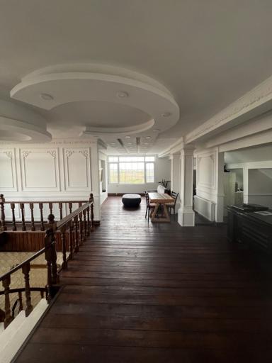 عکس عمارت آرک