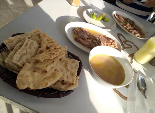 عکس طباخی بره سفید