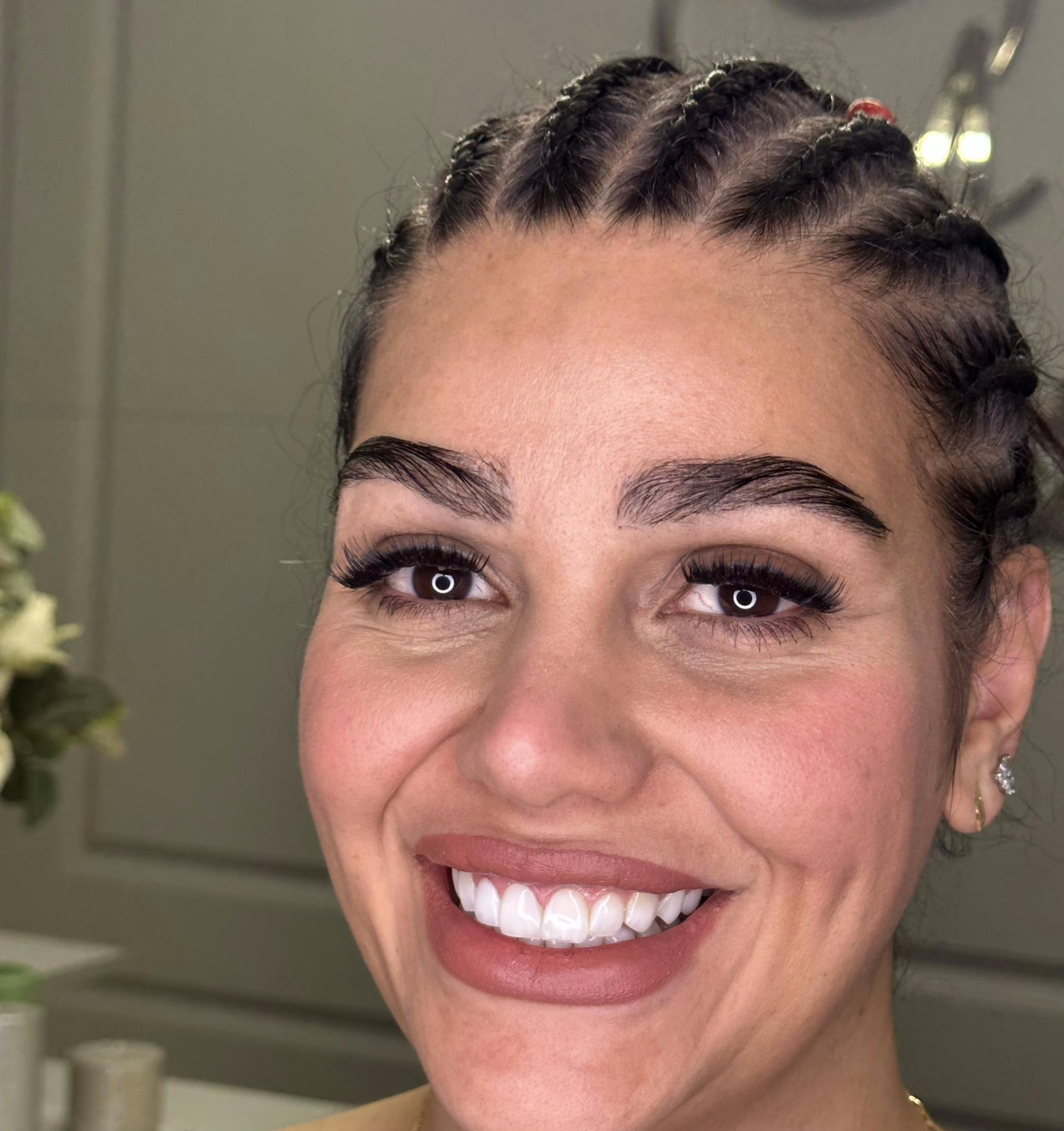 عکس دندانپزشکی زیبایی و درمانی اوستا