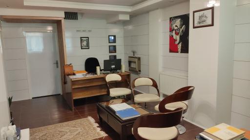 عکس دفتر مهندس افتخاری