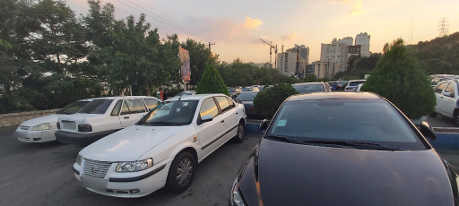 عکس پارکینگ ورودی توچال