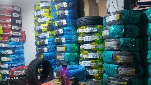 عکس فروش و تعمیر لاستیک آسیا